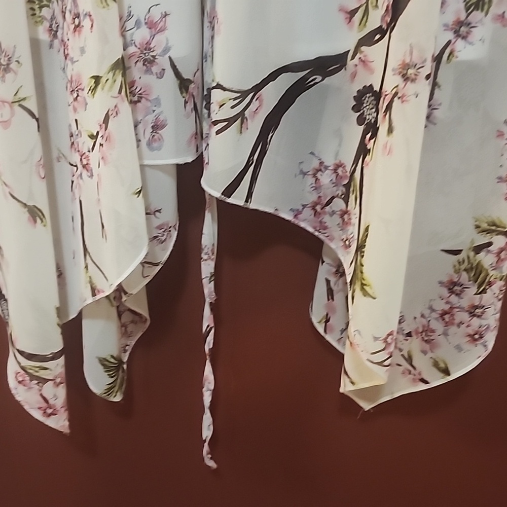 Dress - Picture 5 of 9